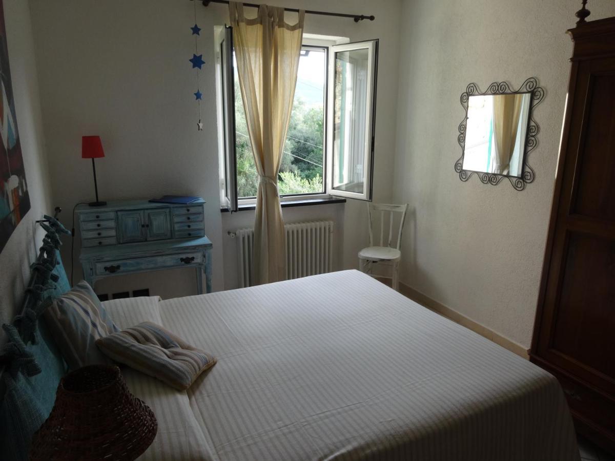B&B Rubando Le Nuvole Orco Feglino Kültér fotó