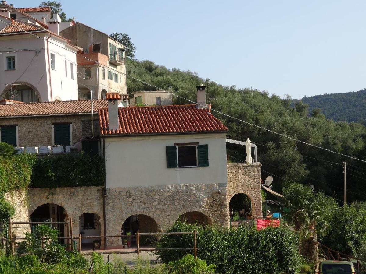 B&B Rubando Le Nuvole Orco Feglino Kültér fotó